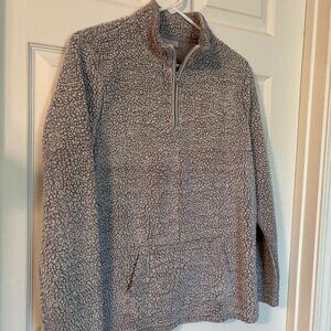 Women's Size Large Sherpa style zip up Pullover